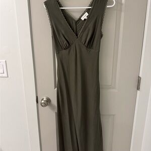 Bohme Olive Green Sleeveless Midi Dress